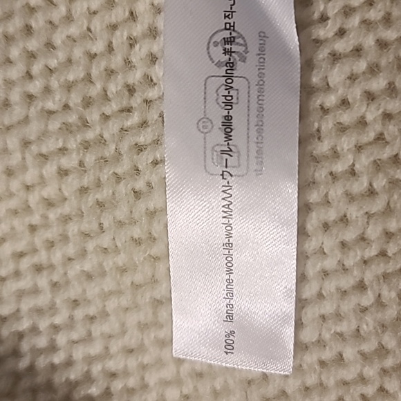 Zara Wool Fringe Sweater Size Small - Picture 4 of 4